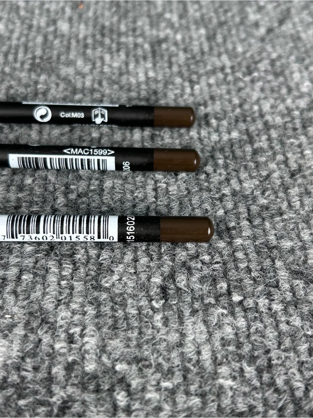 Three MAC Eye/Lip Liner Pencil Aloe Vera/VitaminE MAC1599 BROWN Unsealed Full sz